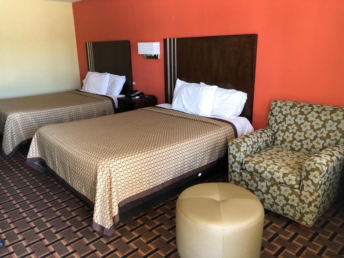 La Grange Executive Inn And Suites Eksteriør billede