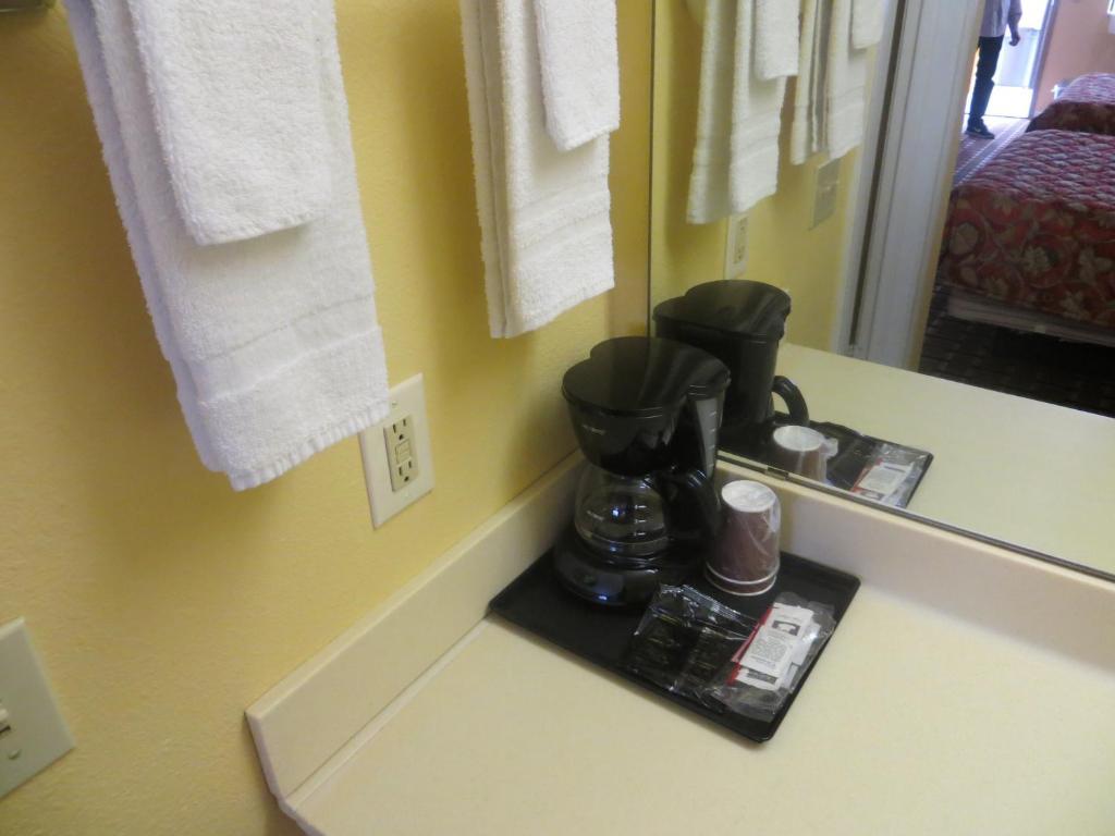 La Grange Executive Inn And Suites Værelse billede